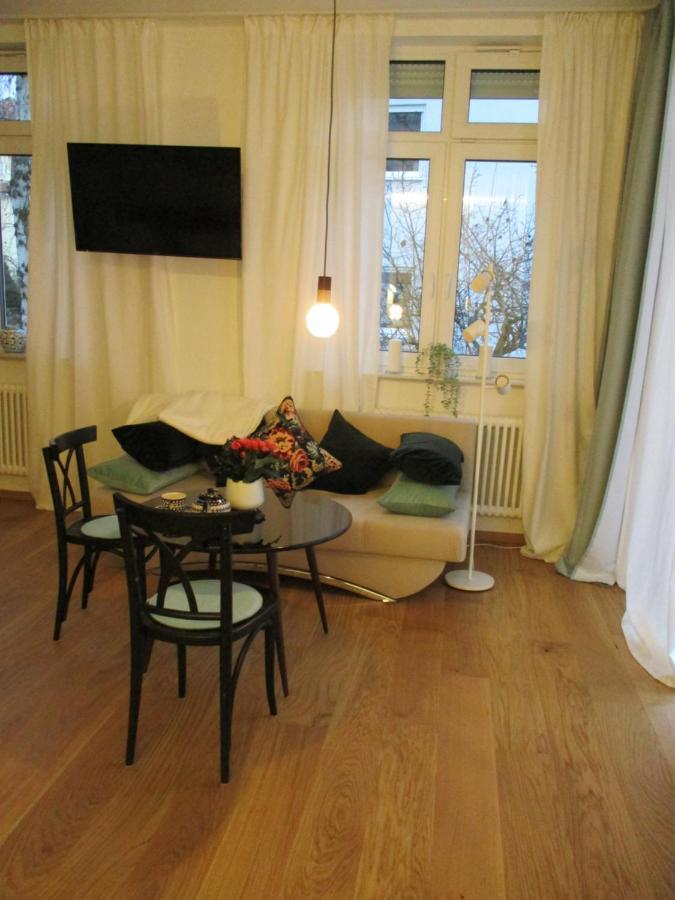 Apartment Am Apfelbaum Reutlingen Zewnętrze zdjęcie